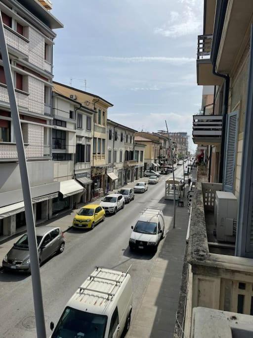Garibaldi 86 Villa Viareggio Dış mekan fotoğraf