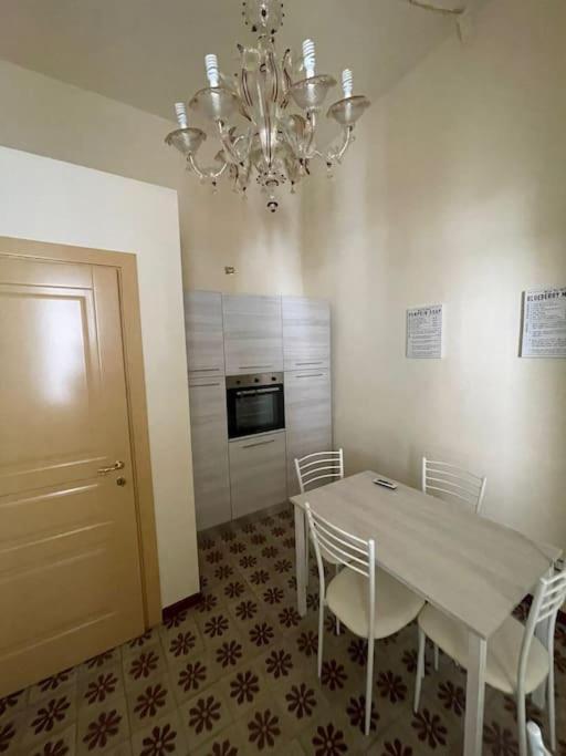 Garibaldi 86 Villa Viareggio Dış mekan fotoğraf
